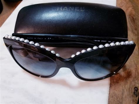 chanel sunglasses wit pearls and tiger print purple leans